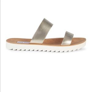 🎉PRICE FIRM🎉Steve Madden gold metallic sandals